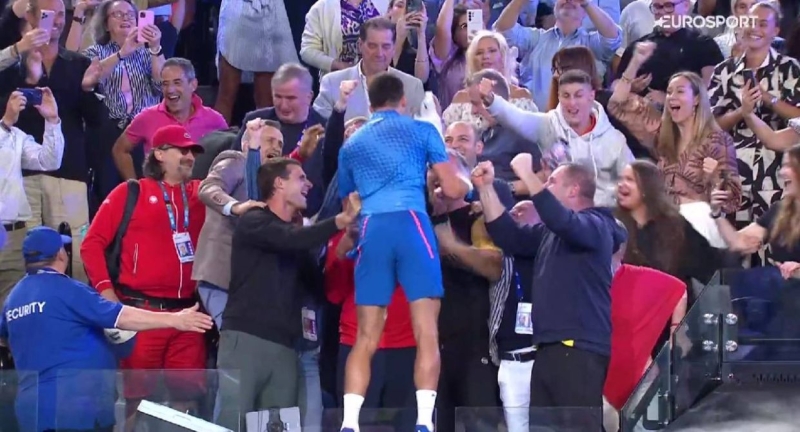Джокович плакал в боксе команды после победы на Australian Open